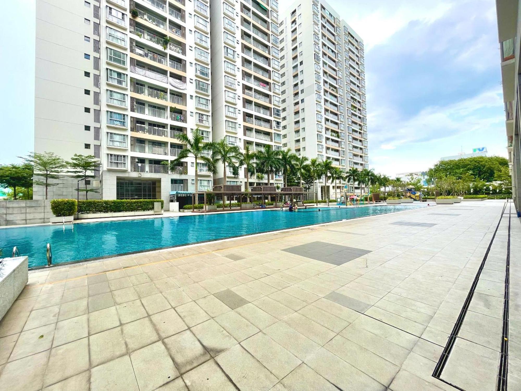 Secc Luxury 2-Br Apartment, Scenic Valley, Saigon Exhibition And Convention Center, Fv Hospital, Phu My Hung District 7 胡志明市 外观 照片